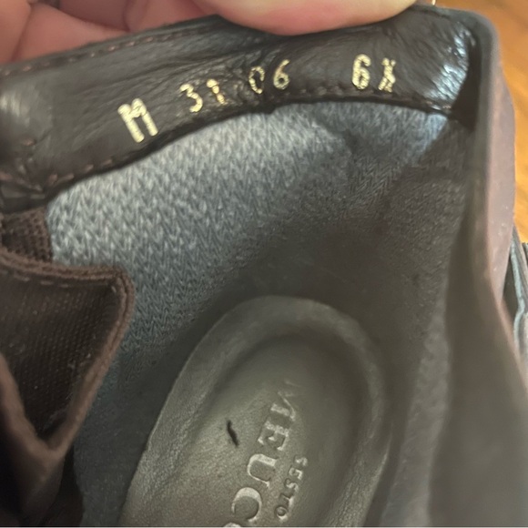 Sesto Meucci Brown Square Toe Waterproof
Snow Heeled Ankle Boots. Size 6.5 - Picture 12 of 13